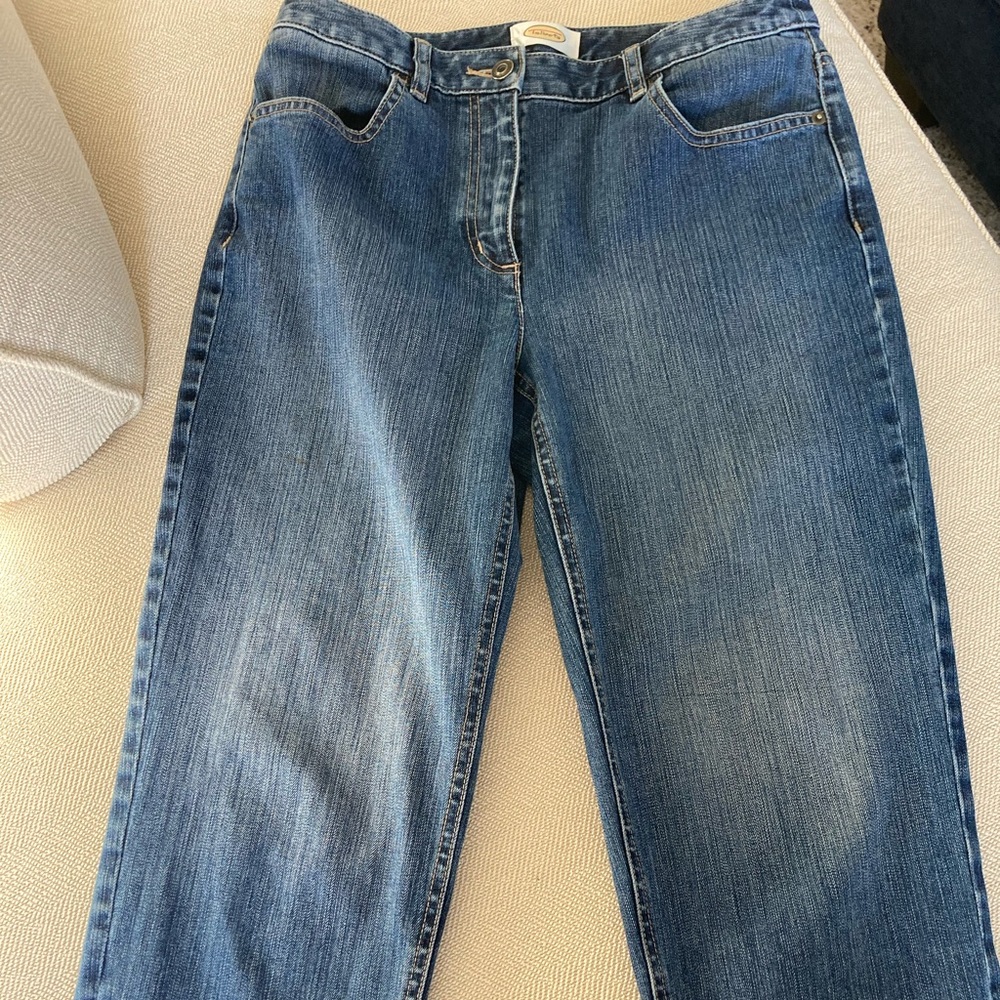 Talbots Denim’ Capri with side placket and buttons